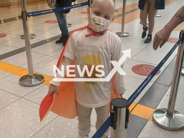 Kevin, 7-year-old boy from Cordoba, Argentina went to Spain for leukaemia treatment. 
Note: Private photo.  (@todosporkevinok/Newsflash)