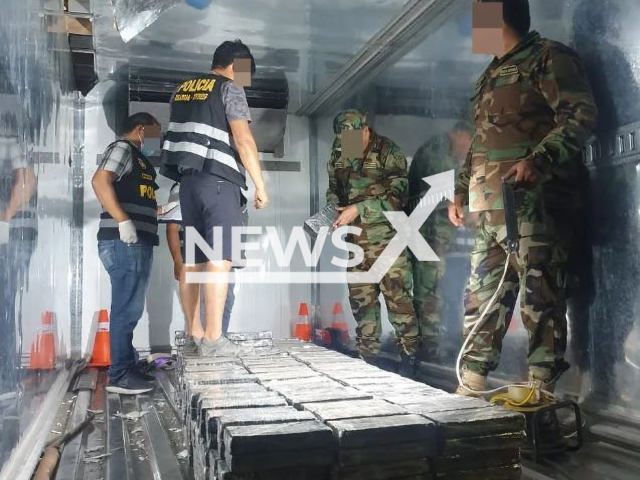 Police confiscate  2.3 tonnes of cocaine  in Operation Poseidon, in Mancora, Peru, in August, 2022.  Two men 58 and 59,   accused of   having organized the smuggling  of the cocaine to Germany are on trial in Hamburg, Germany, in March, 2023.

Note: Private photo.  (Newsflash)