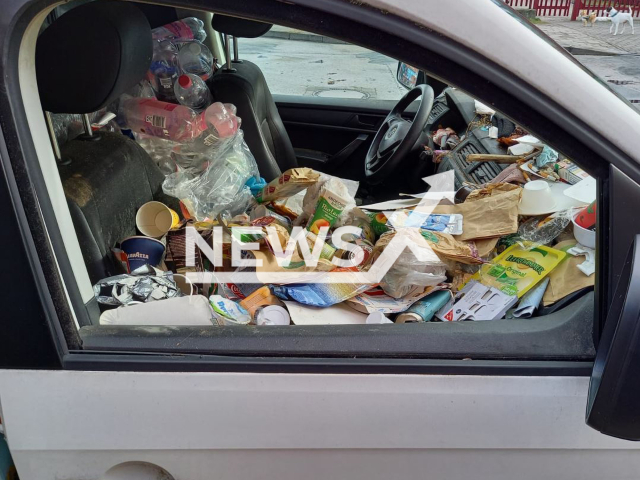 Image shows the car full of rubbish, undated photo. Police have filed a criminal complaint against a 68-year-old man for keeping his car too dirty, in the city of Neubrandenburg, Mecklenburg-Vorpommern, Germany. Note: Licensed content. (Neubrandenburg Police Station/Newsflash)