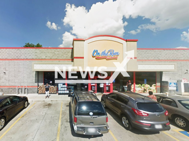 Image shows the 'On the Run', 9401 Manchester Road, in the town of Rock Hill, Missouri State, USA, where the lucky ticket was bought, undated photo. A man won USD 1 million (GBP 801,310) on the lottery in January, but it took him three months to realise. Note: Photo is a screenshot from Google Maps. (Google Maps/Newsflash)