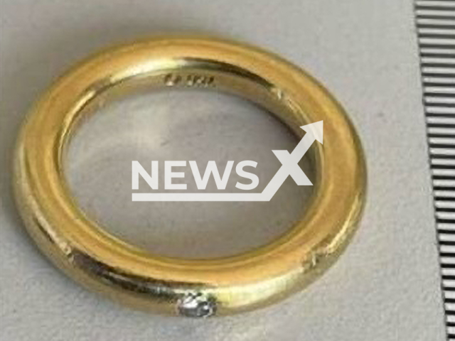 Image shows a golden ring, undated photo. It was stollen by two thieves in the city of Waren, Mecklenburg–Western Pomerania State, Germany. Note: Licensed content. (Neubrandenburg Police Station/Newsflash)